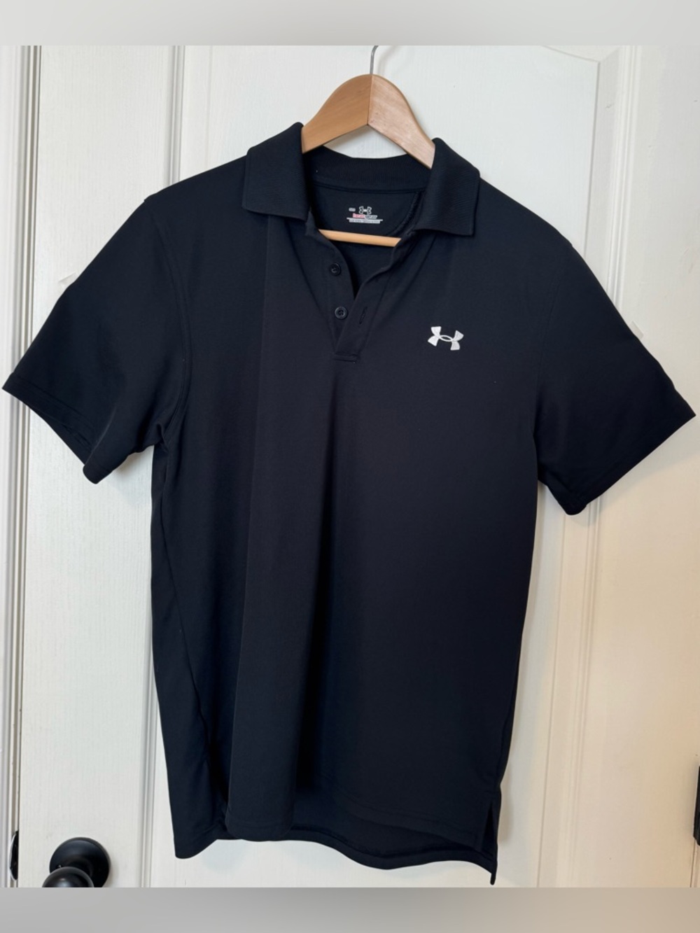 Under Armour Men’s Black Short-Sleeve Heat Gear Canada Golf Shirt Sz Small